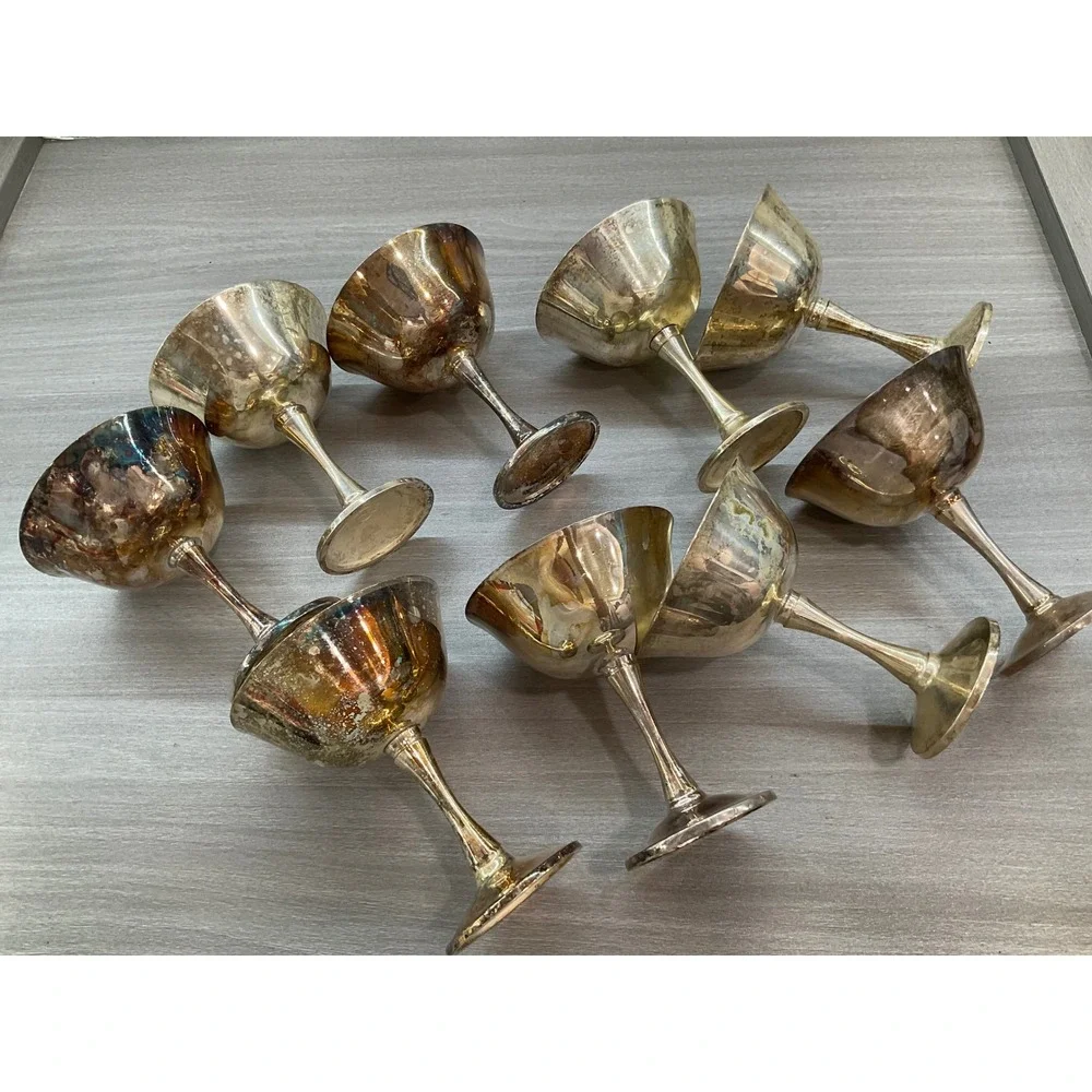 NINE VINTAGE SALEM SILVER PLATED CHAMPAGNE GOBLETS